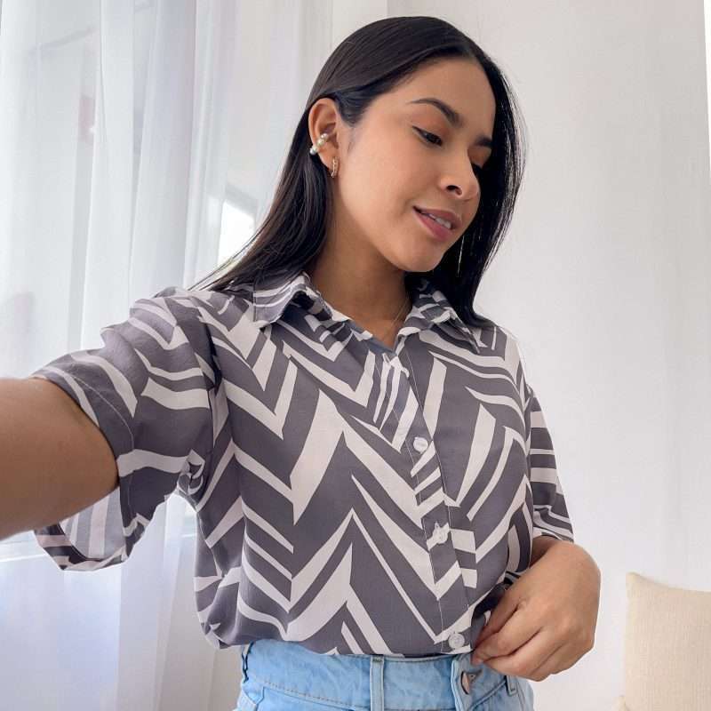 Camisa manga corta cebra gris - Imagen 3