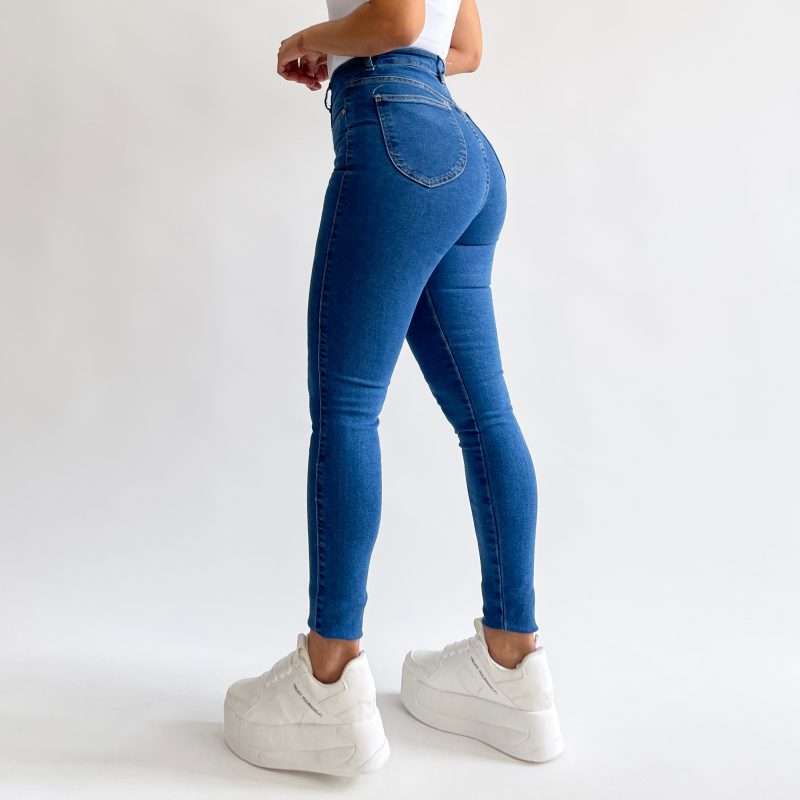 skinny