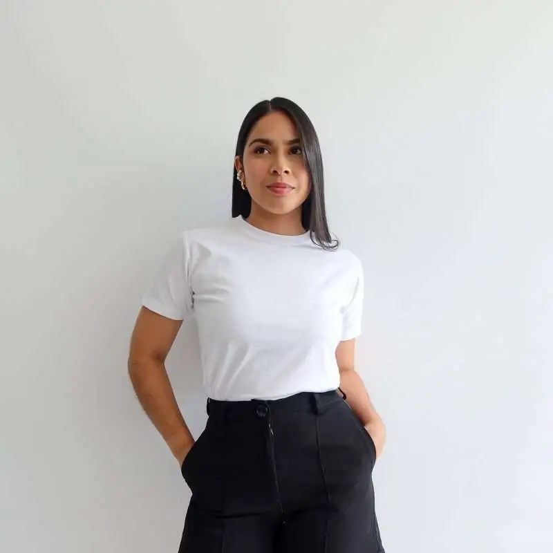 Camiseta basica blanca - Imagen 3