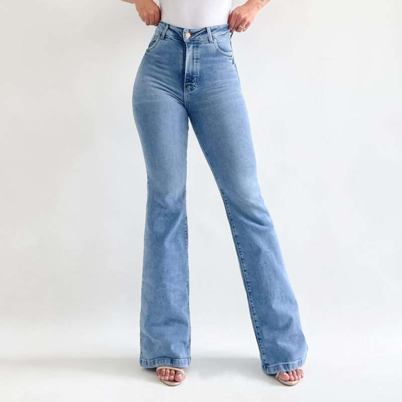 Bootcut jeans clásico azul claro